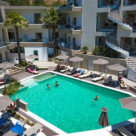 Sunset Boutique 4*