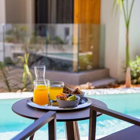 Отель Sunset Boutique 4*