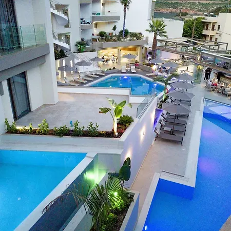 Sunset Boutique 4*