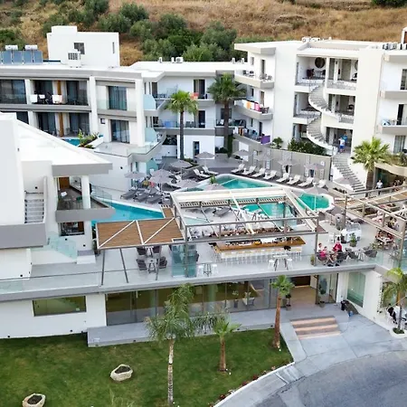 Sunset Boutique Hotel 4*