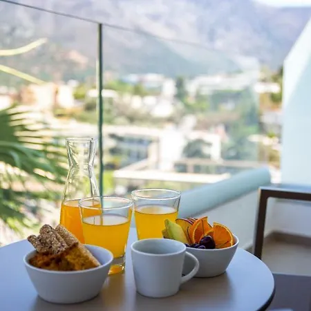 Sunset Boutique Hotel 4*